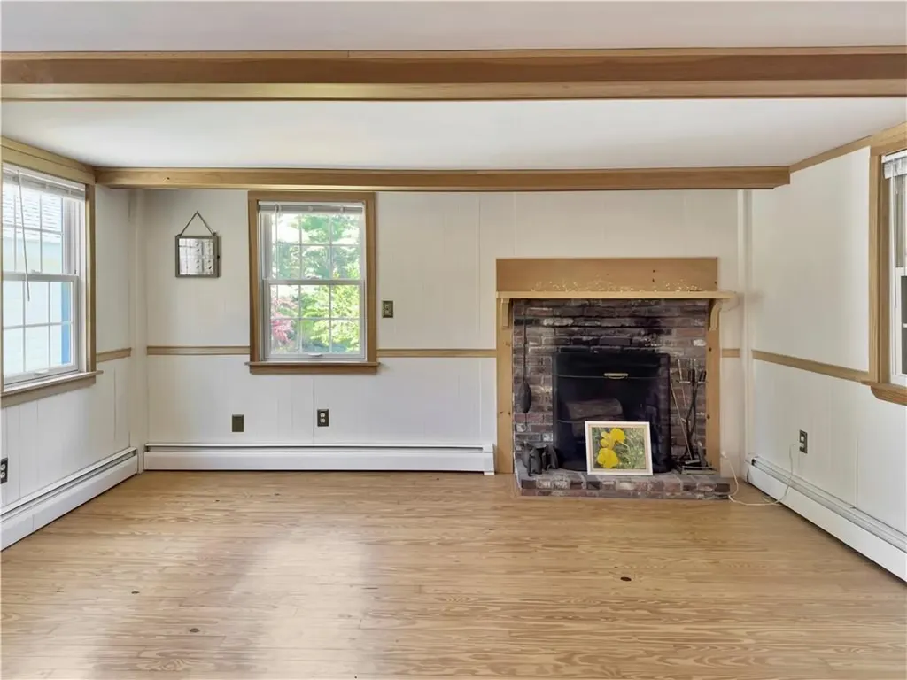 33 Indian Pond Road Kingston MA 02364