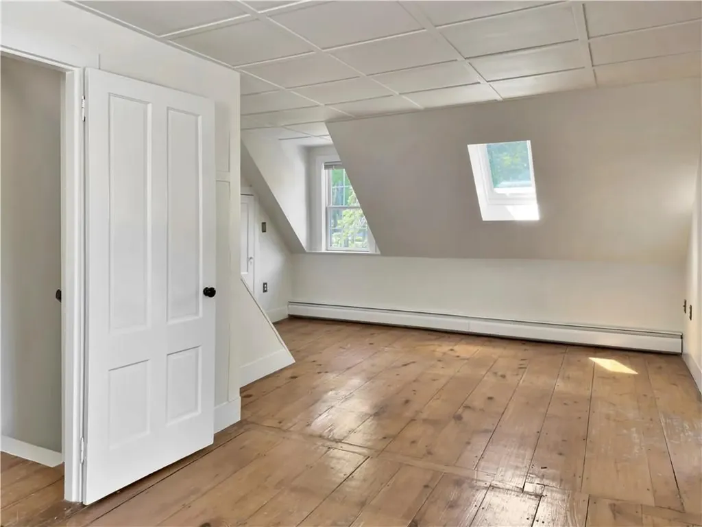 33 Indian Pond Road Kingston MA 02364