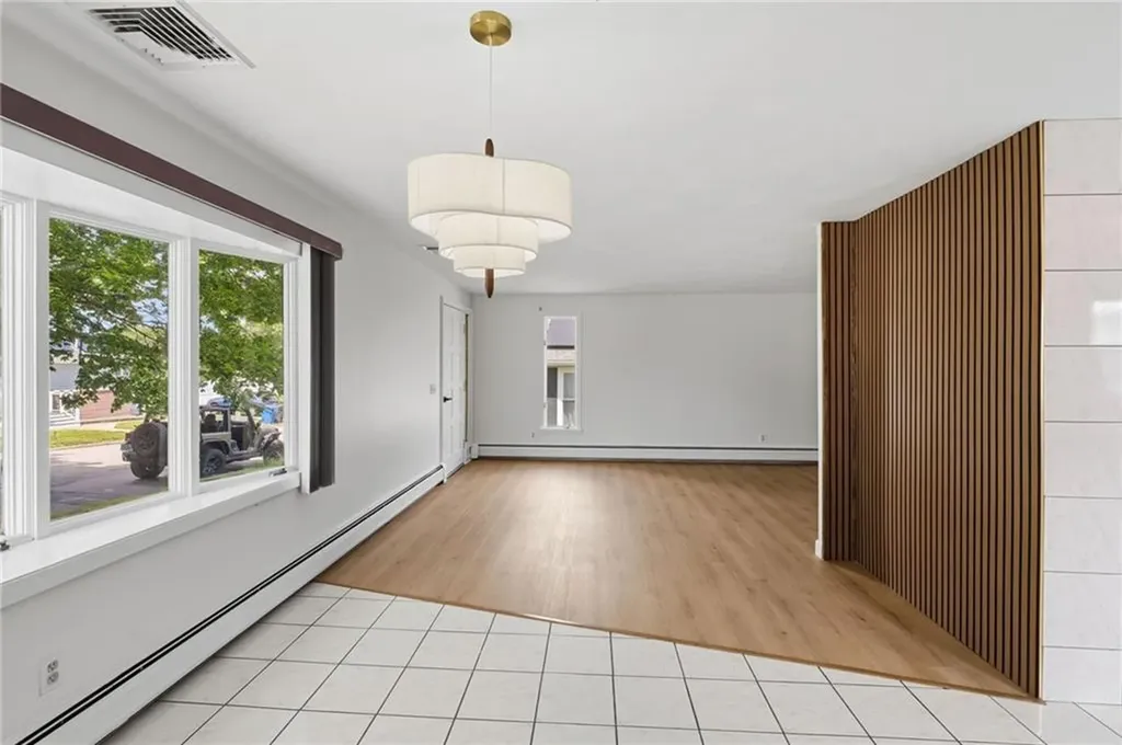 216 Toledo Avenue Pawtucket RI 02860