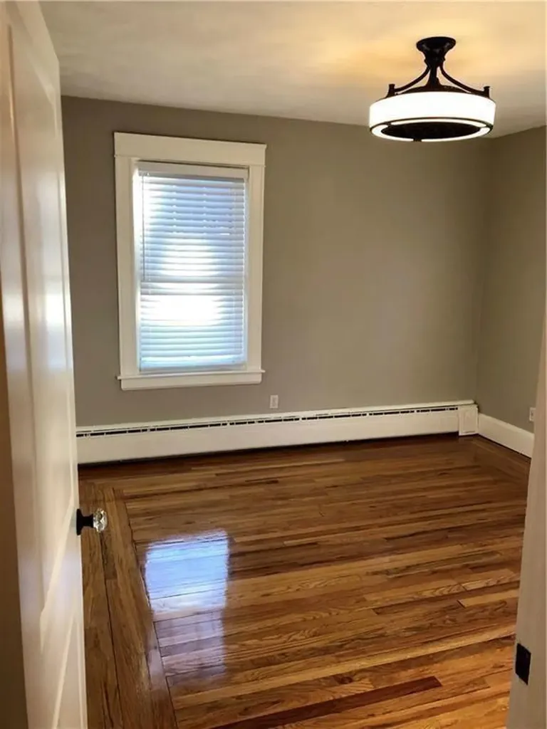 73 Overhill Road Providence RI 02906