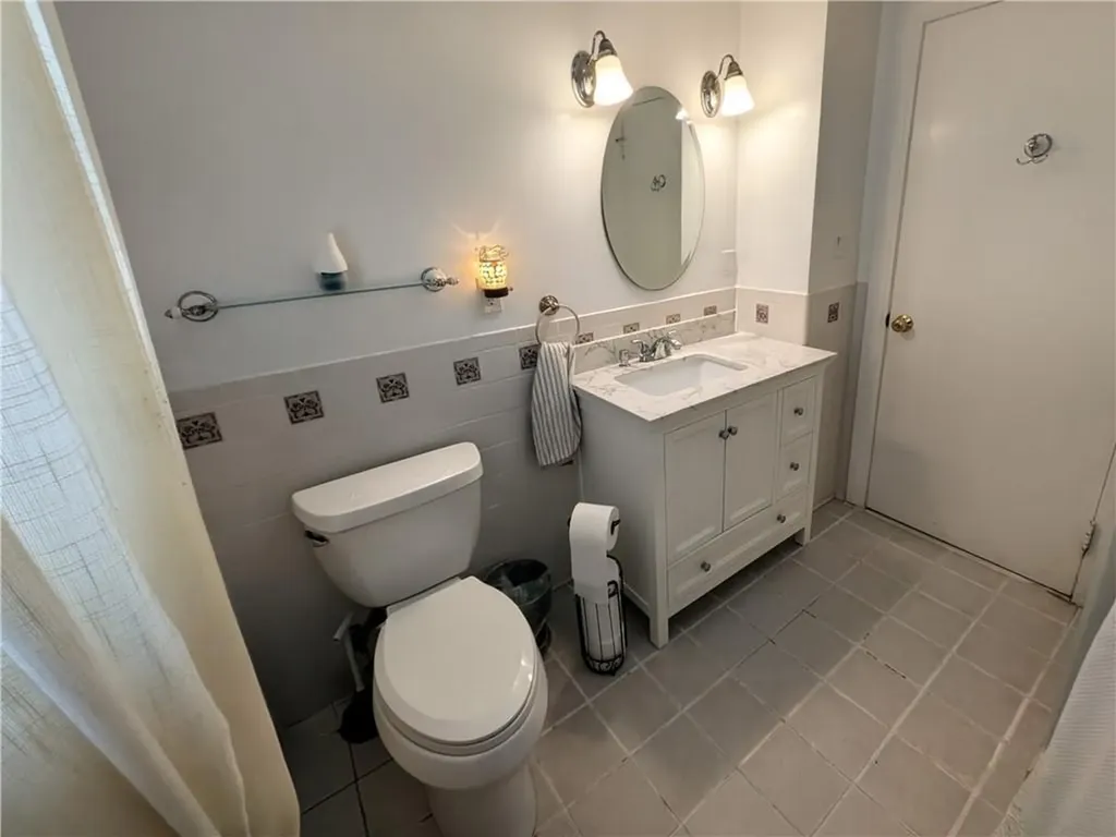 326 Sharon Street Providence RI 02908