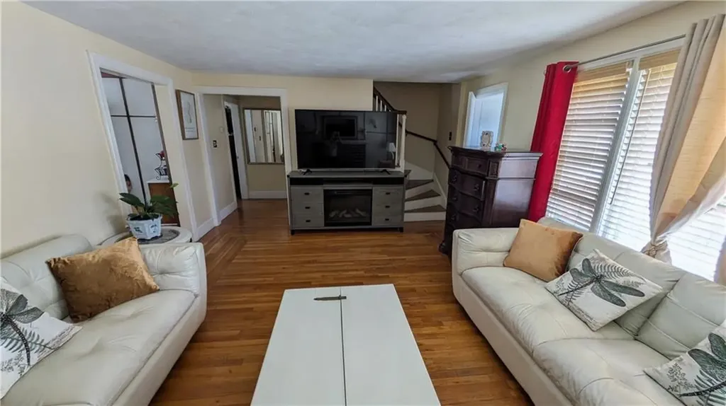326 Sharon Street Providence RI 02908