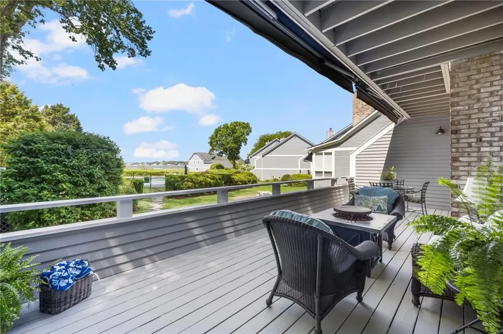 45 Bagy Wrinkle Cove Warren RI 02885