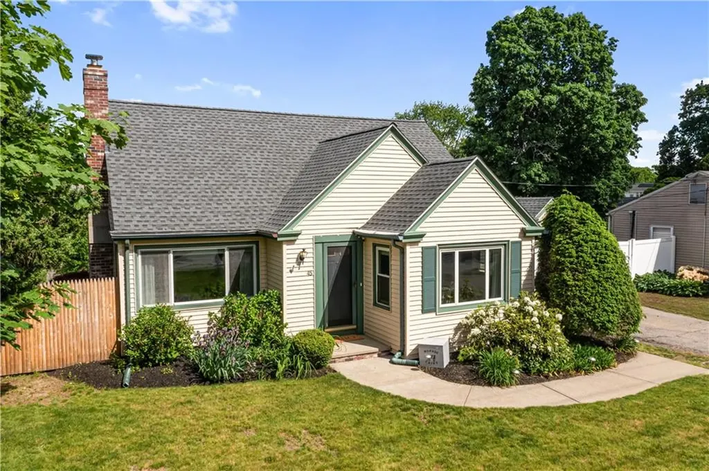 45 Forbes Street East Providence RI 02915