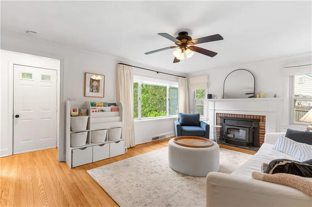 45 Forbes Street East Providence RI 02915