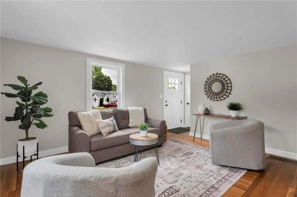 142 Yucatan Drive Warwick RI 02889