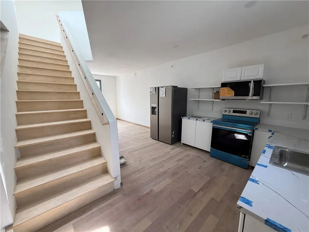 536 Smith Street Providence RI 02908