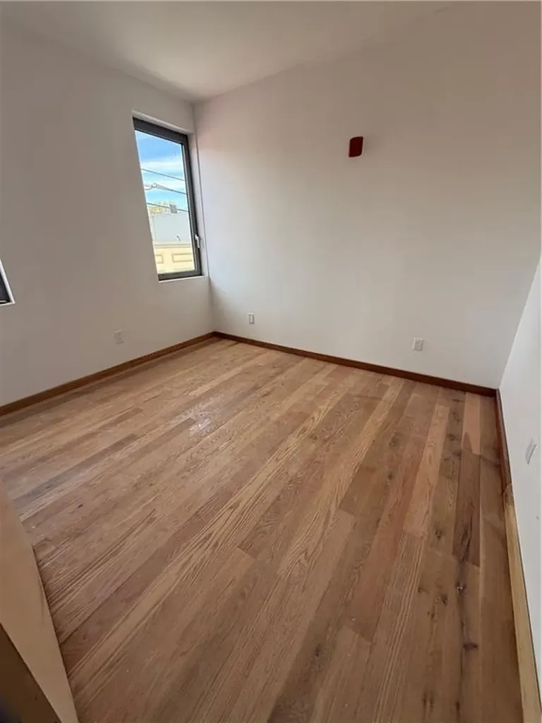 536 Smith Street Providence RI 02908