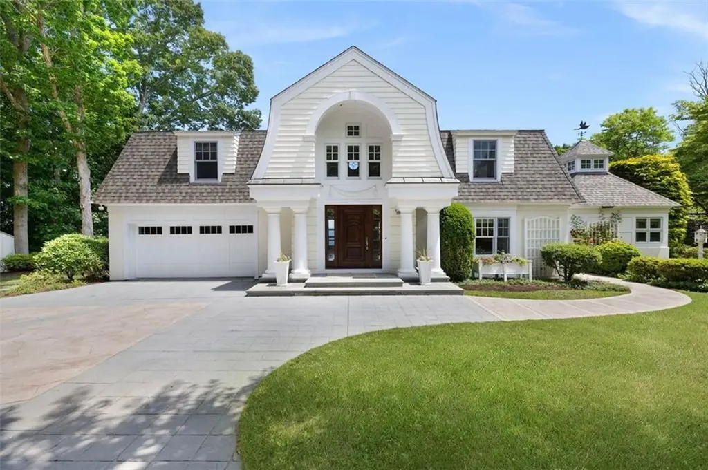30 Angell Court Warwick RI 02889