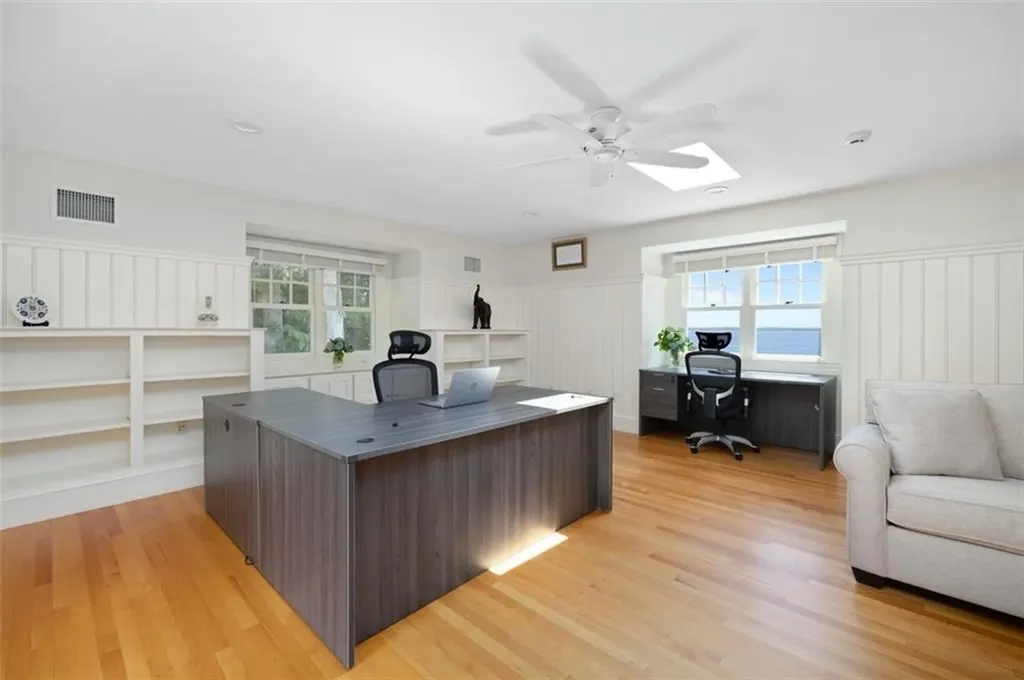 30 Angell Court Warwick RI 02889