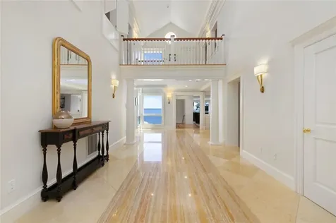 30 Angell Court Warwick RI 02889