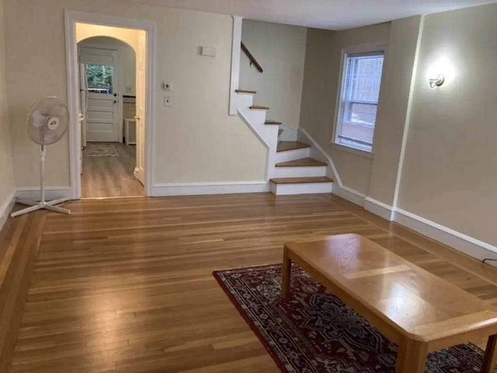285 Knollwood Avenue Cranston RI 02910