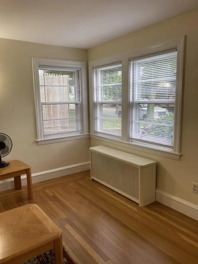 285 Knollwood Avenue Cranston RI 02910