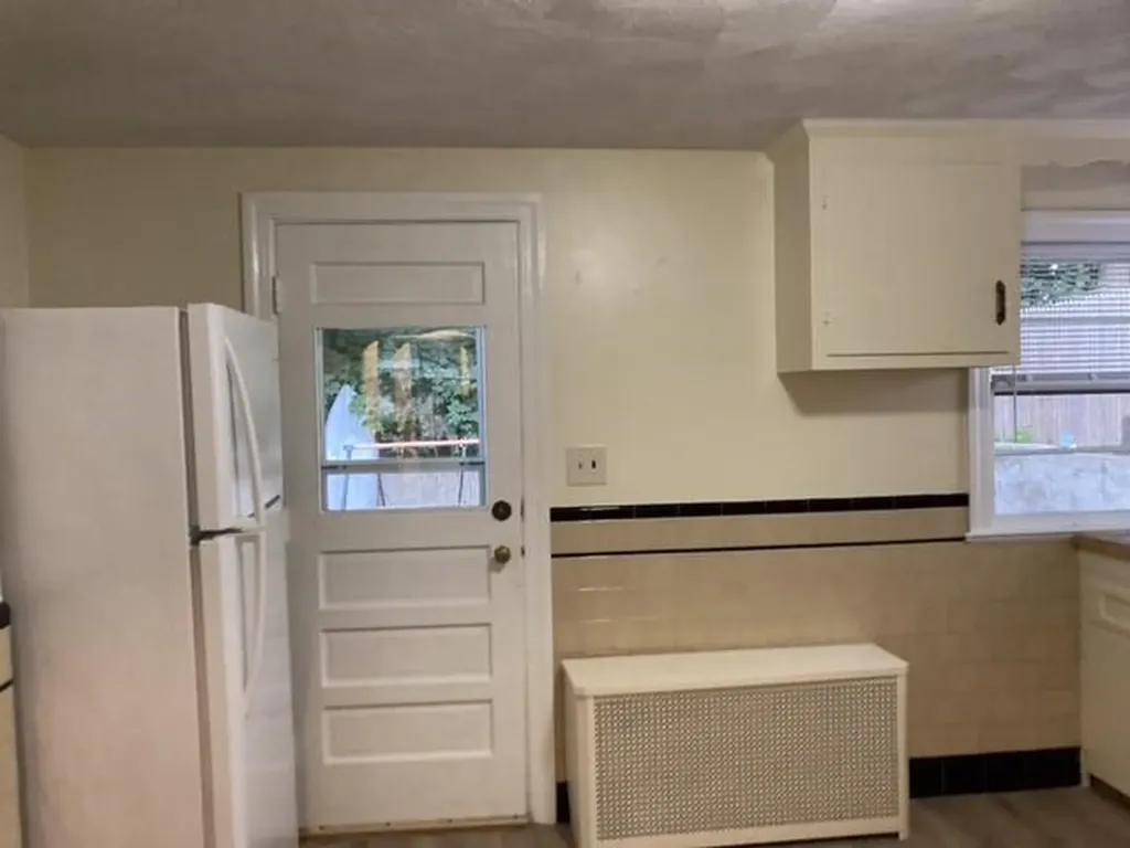 285 Knollwood Avenue Cranston RI 02910