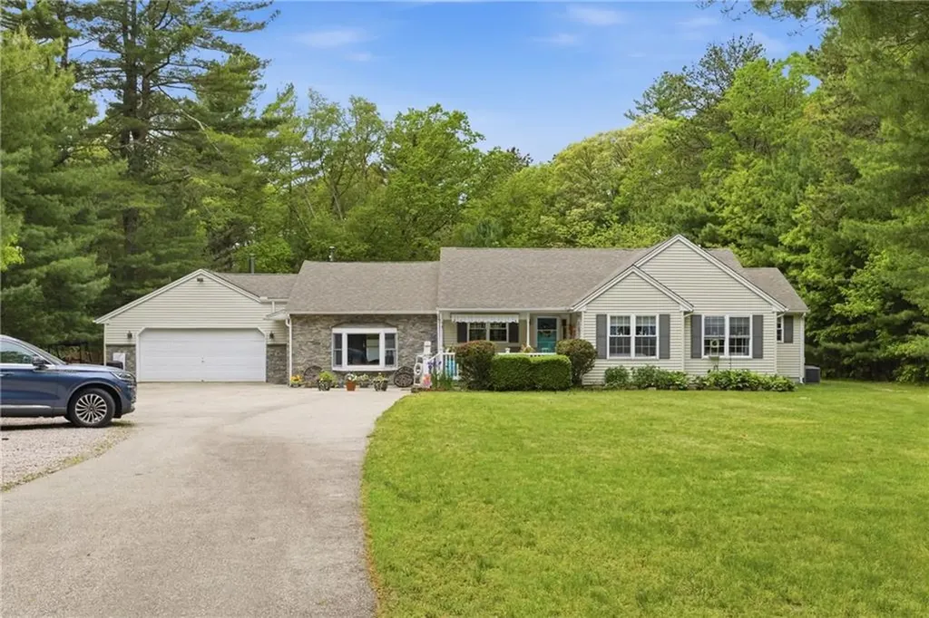 134 Auburn Drive Charlestown RI 02813