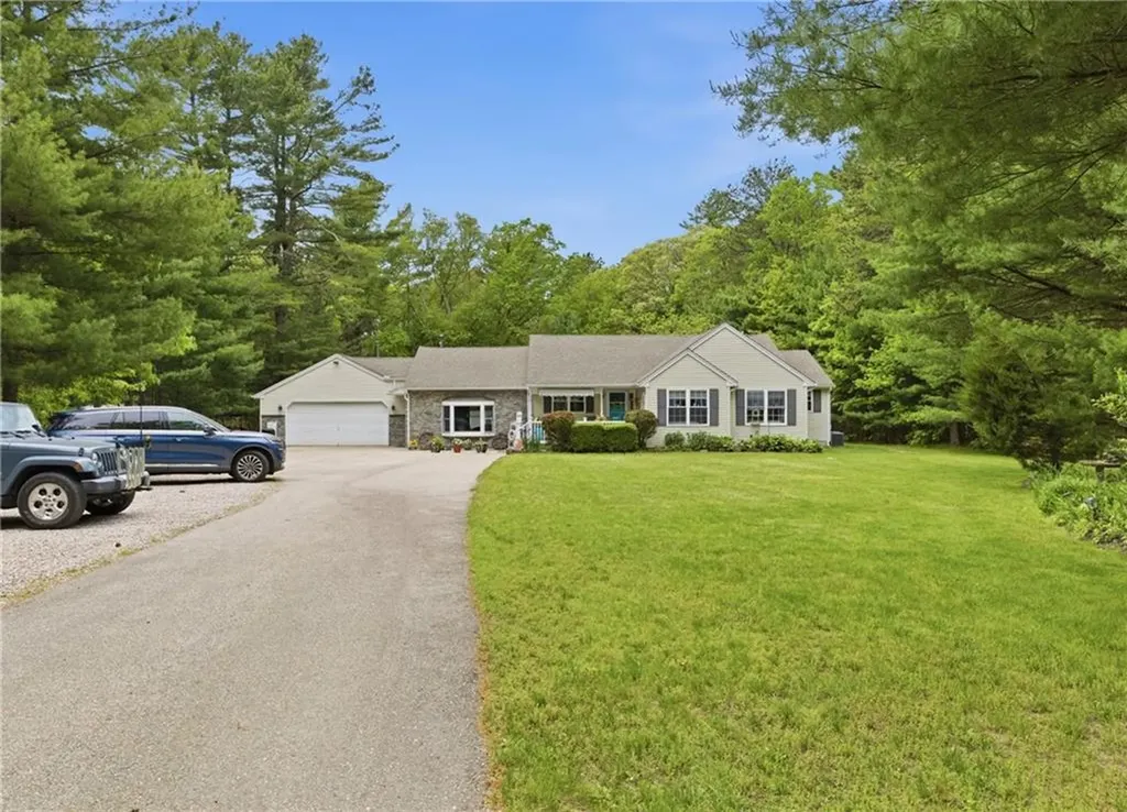134 Auburn Drive Charlestown RI 02813