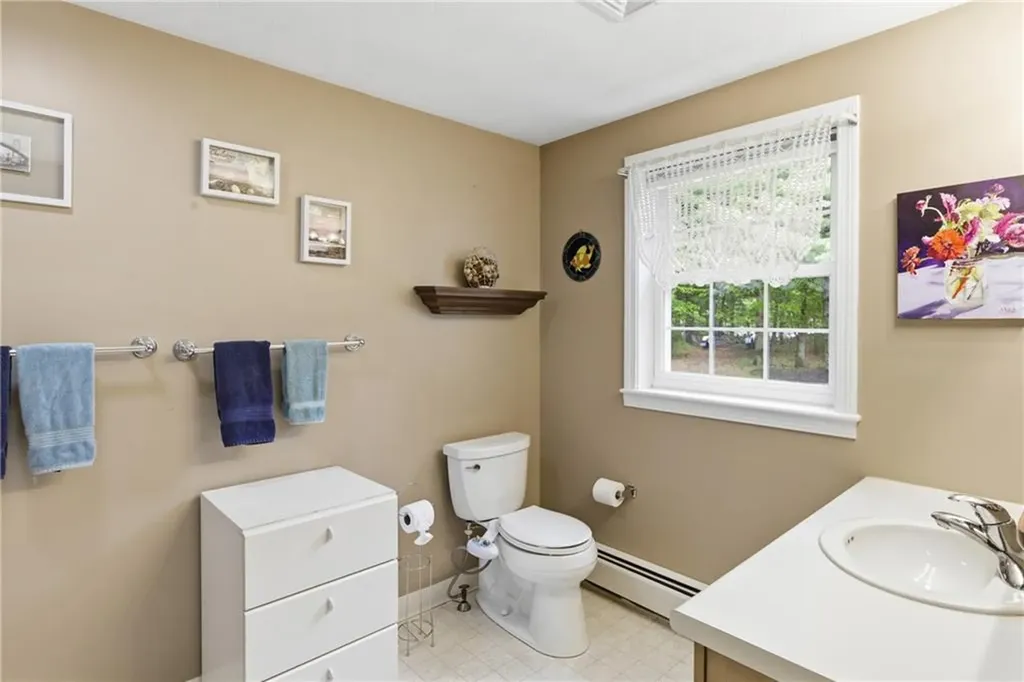 134 Auburn Drive Charlestown RI 02813