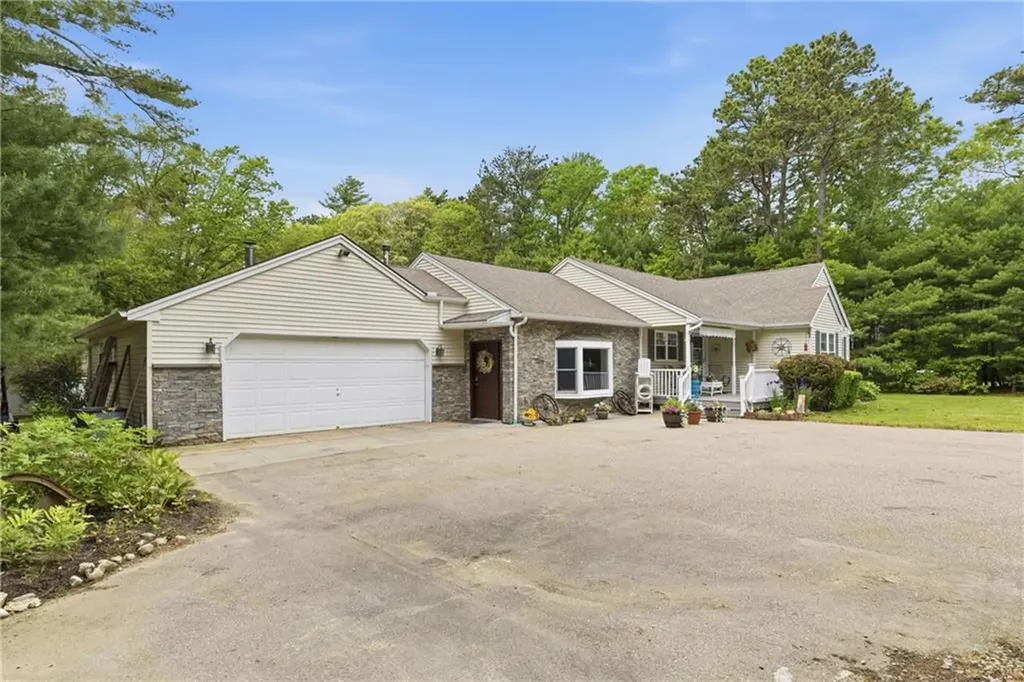 134 Auburn Drive Charlestown RI 02813