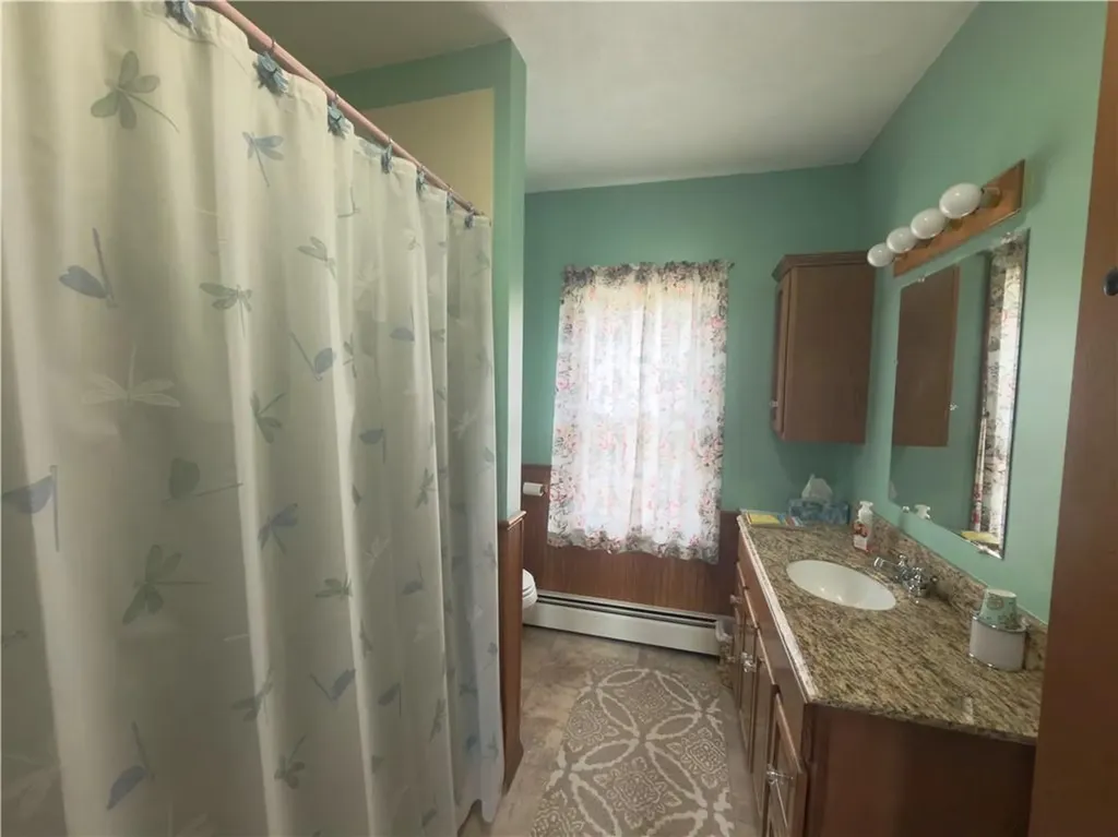 1264 Chopmist Hill Road Scituate RI 02857