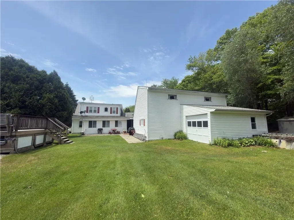 1264 Chopmist Hill Road Scituate RI 02857