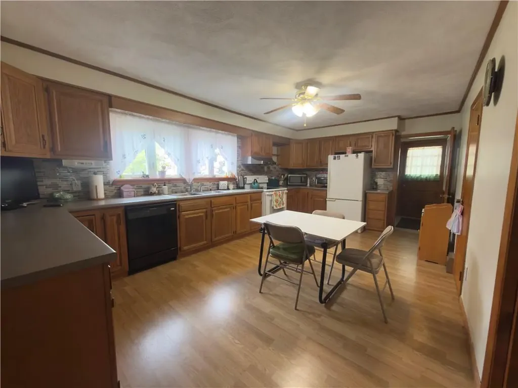1264 Chopmist Hill Road Scituate RI 02857