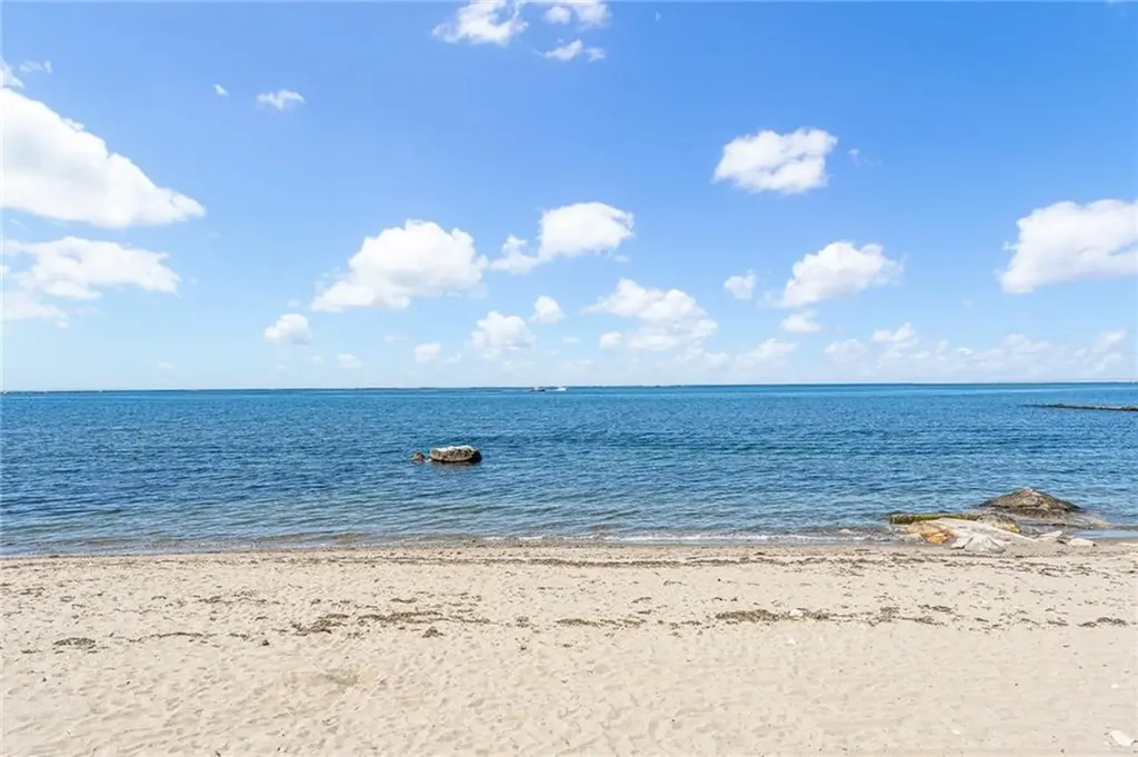 0 Stanton Avenue Narragansett RI 02882