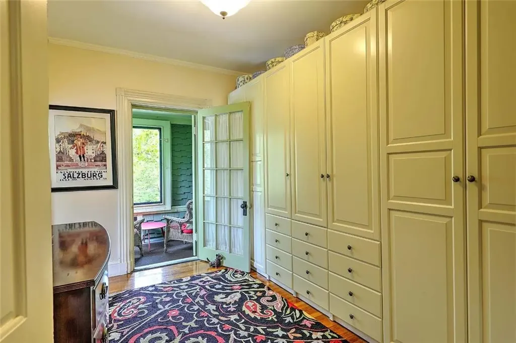 26 Diman Place Providence RI 02906
