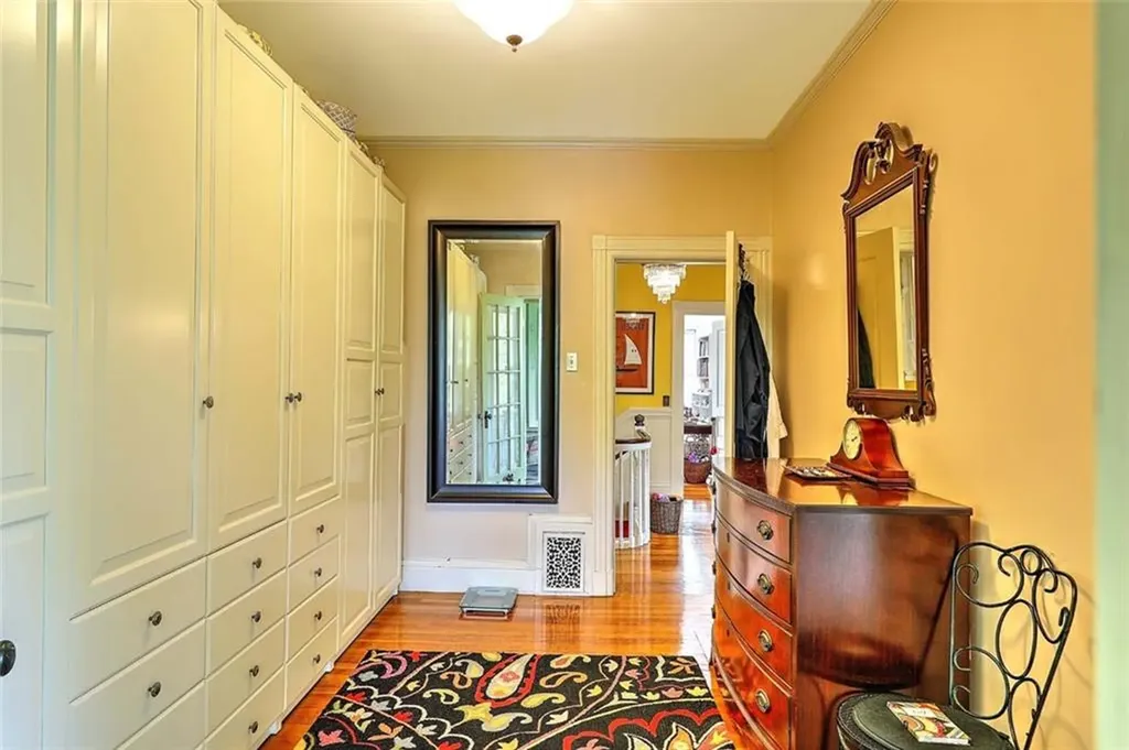 26 Diman Place Providence RI 02906