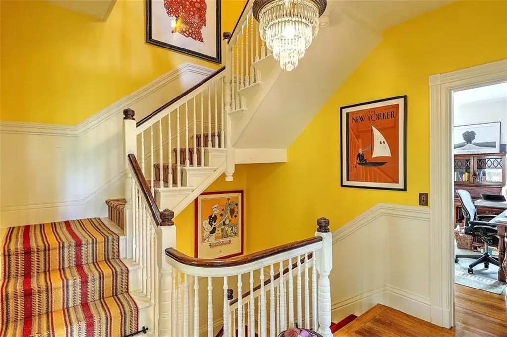 26 Diman Place Providence RI 02906