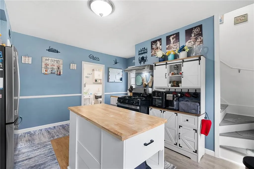 56 Cottage Street Warwick RI 02886