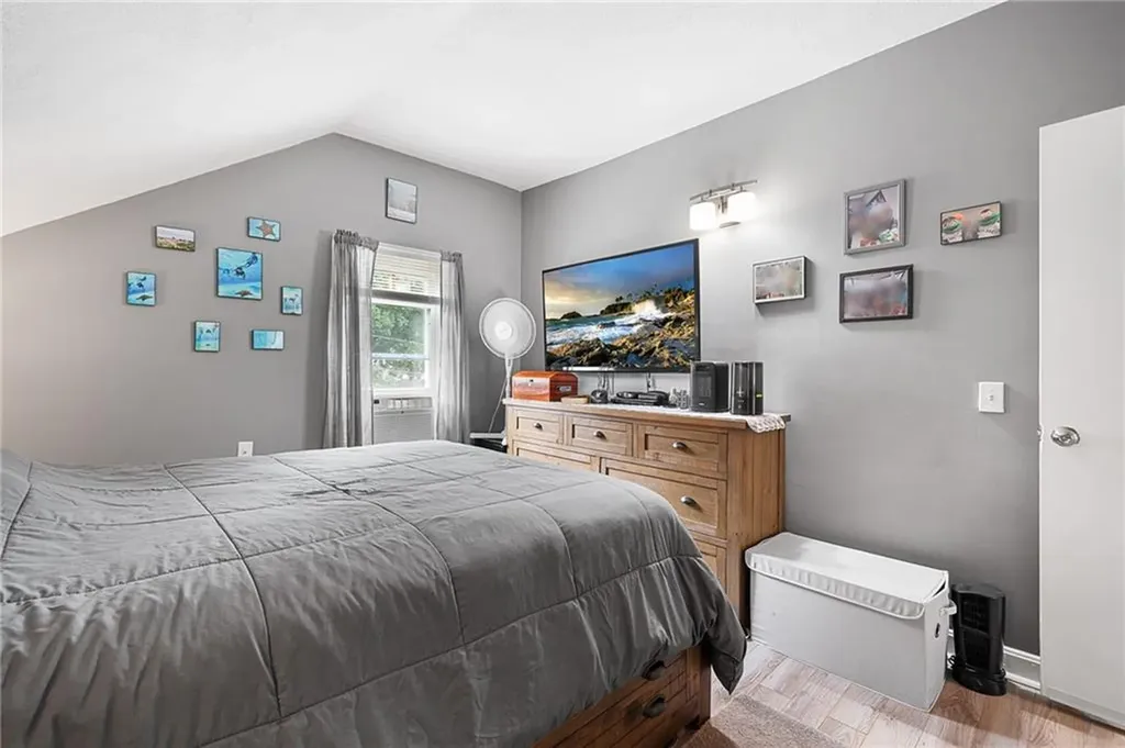 56 Cottage Street Warwick RI 02886