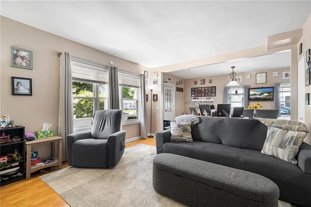 56 Cottage Street Warwick RI 02886