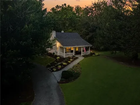 57 Old Forge Road Warwick RI 02818