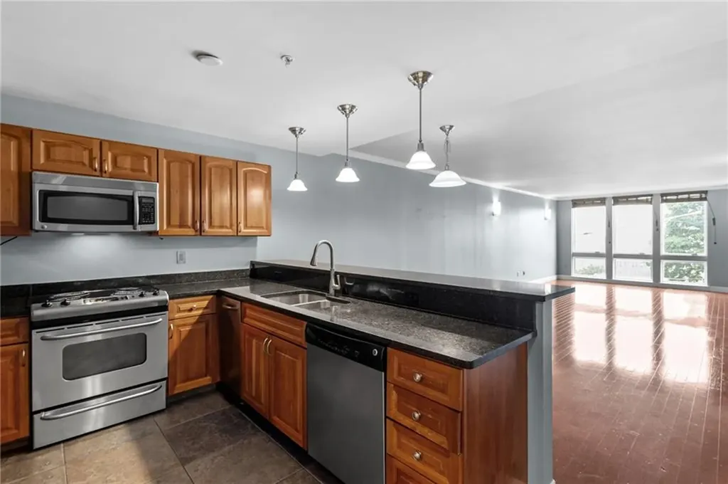 333 Atwells Avenue Providence RI 02903