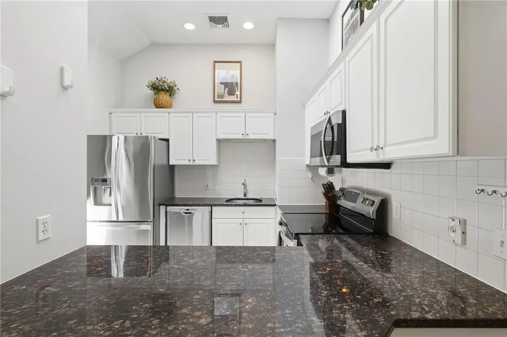 20 Stony Lane North Kingstown RI 02852