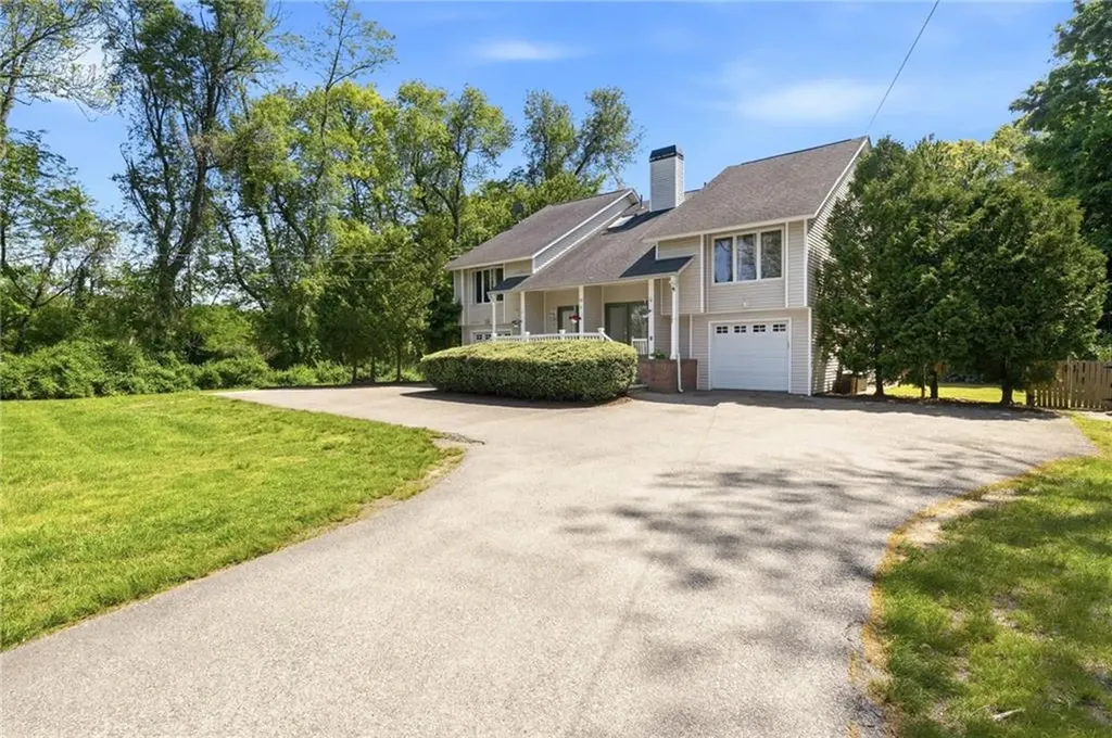 20 Stony Lane North Kingstown RI 02852