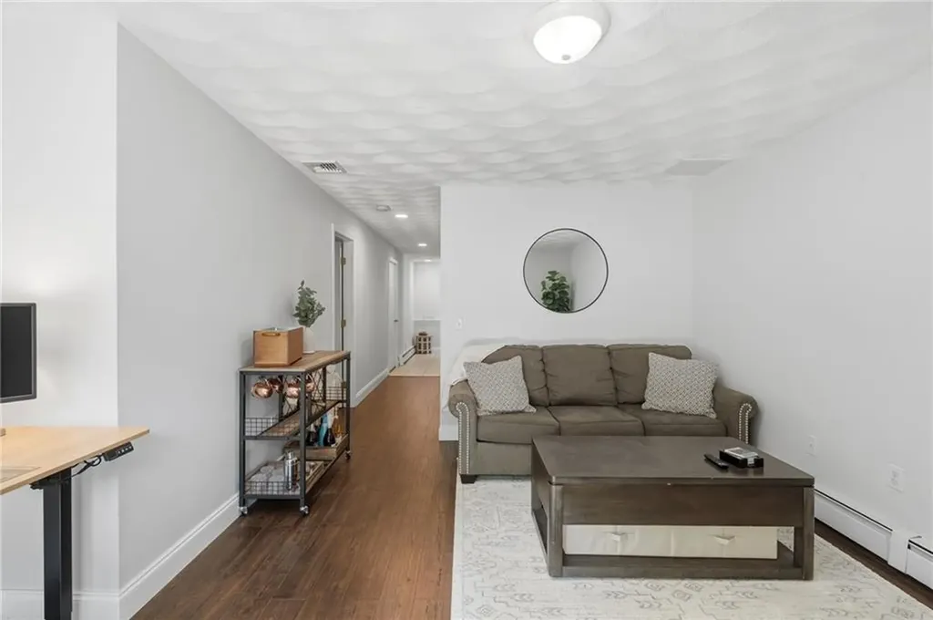 20 Stony Lane North Kingstown RI 02852