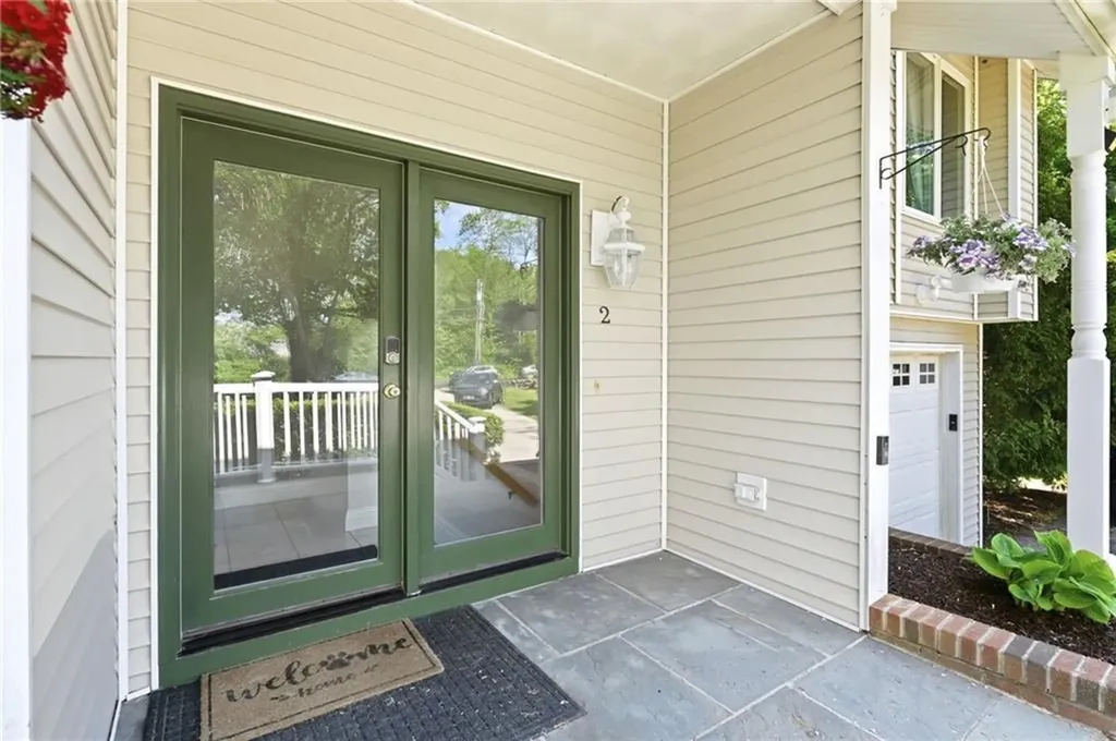 20 Stony Lane North Kingstown RI 02852