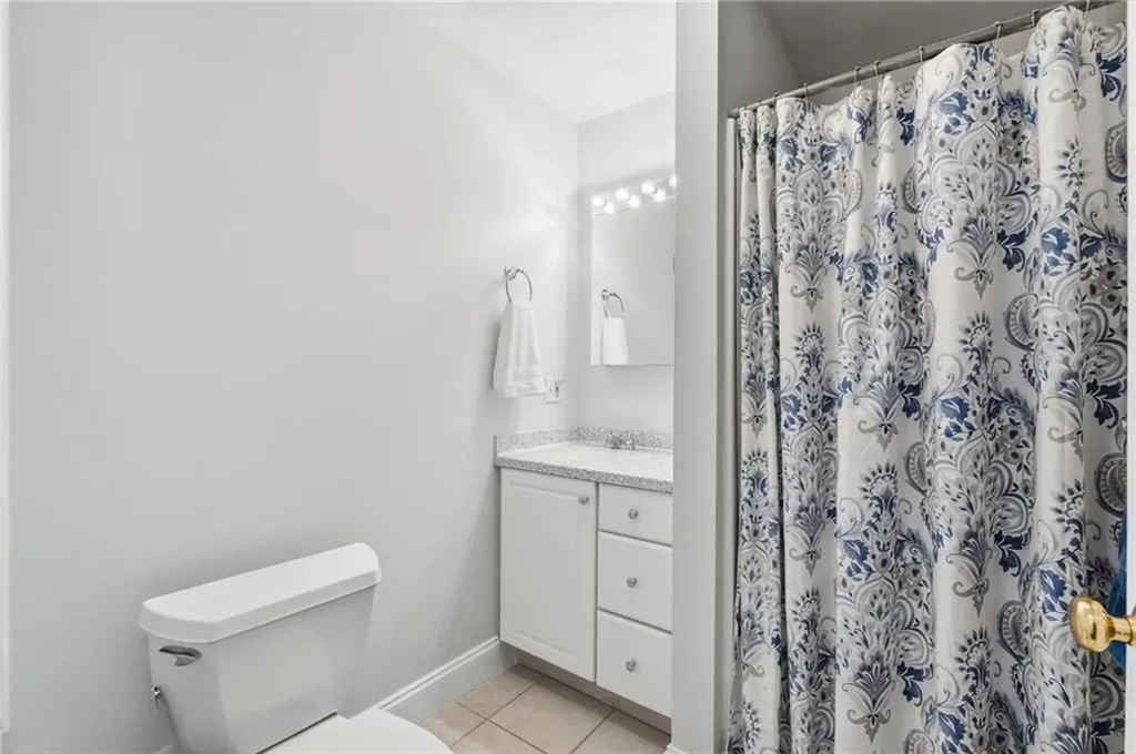 20 Stony Lane North Kingstown RI 02852