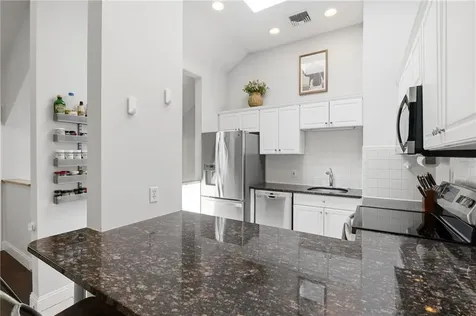 20 Stony Lane North Kingstown RI 02852