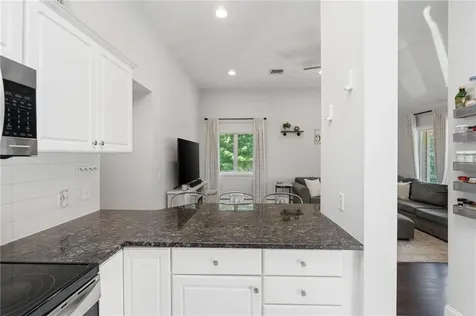 20 Stony Lane North Kingstown RI 02852