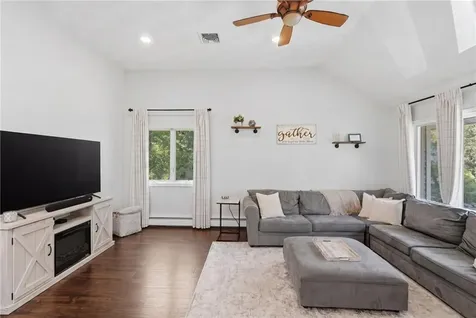 20 Stony Lane North Kingstown RI 02852