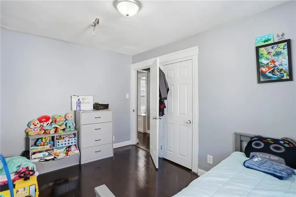 132 Roger Williams Avenue Providence RI 02907