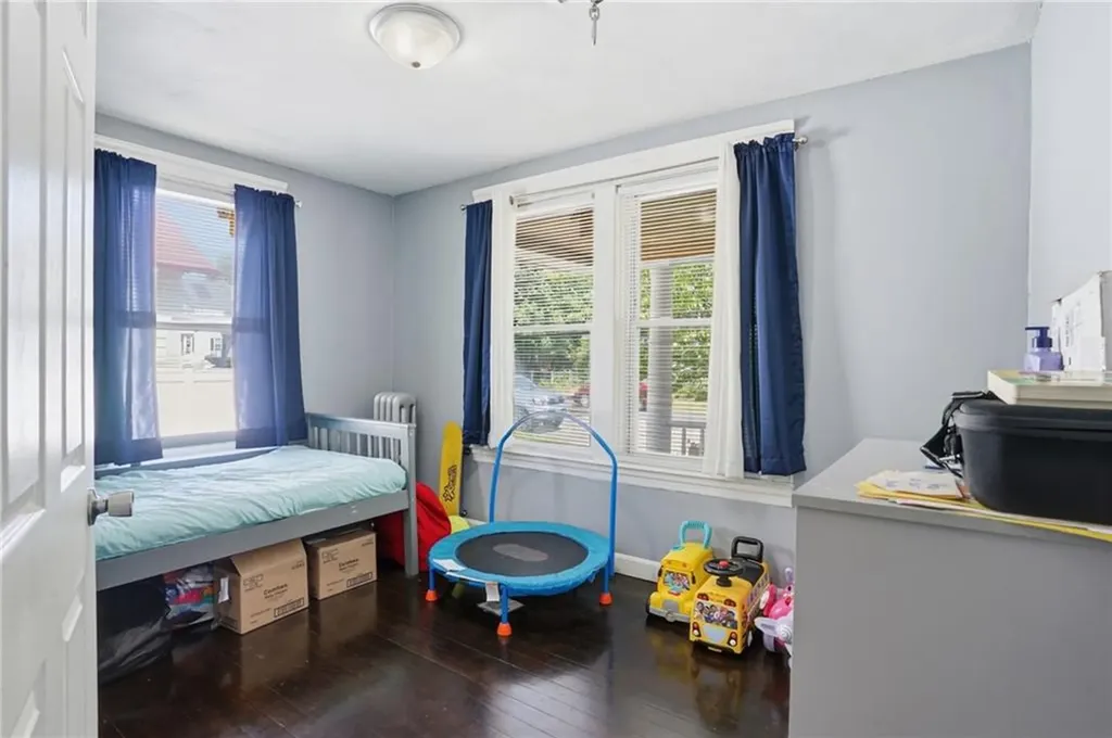 132 Roger Williams Avenue Providence RI 02907