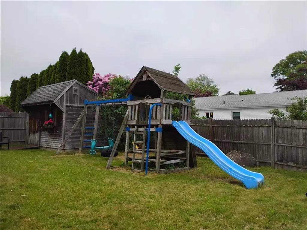 14 Elmhurst Drive Smithfield RI 02828