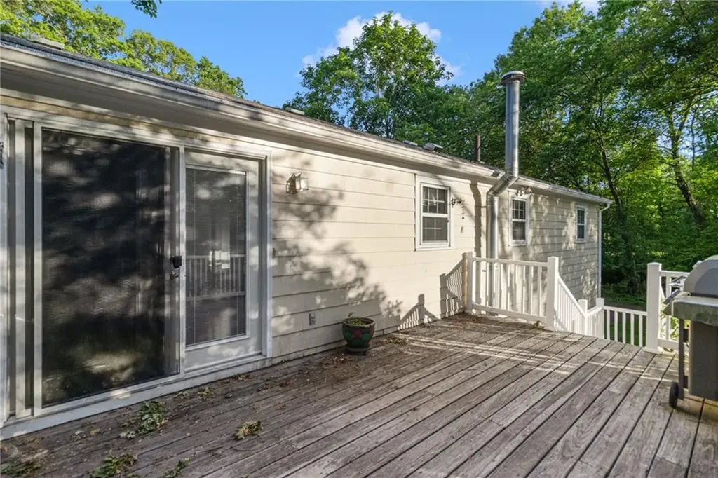 350 Essex Road North Kingstown RI 02852