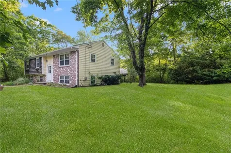350 Essex Road North Kingstown RI 02852