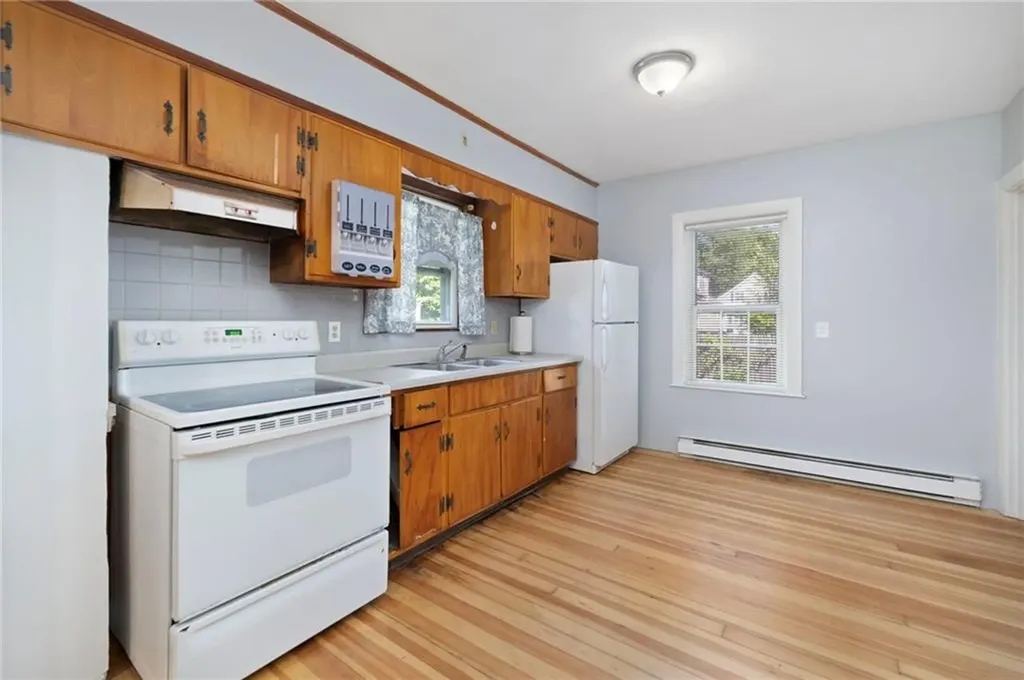 68 Covel Circle Warwick RI 02888