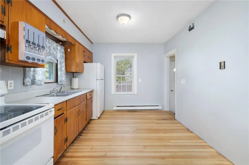 68 Covel Circle Warwick RI 02888