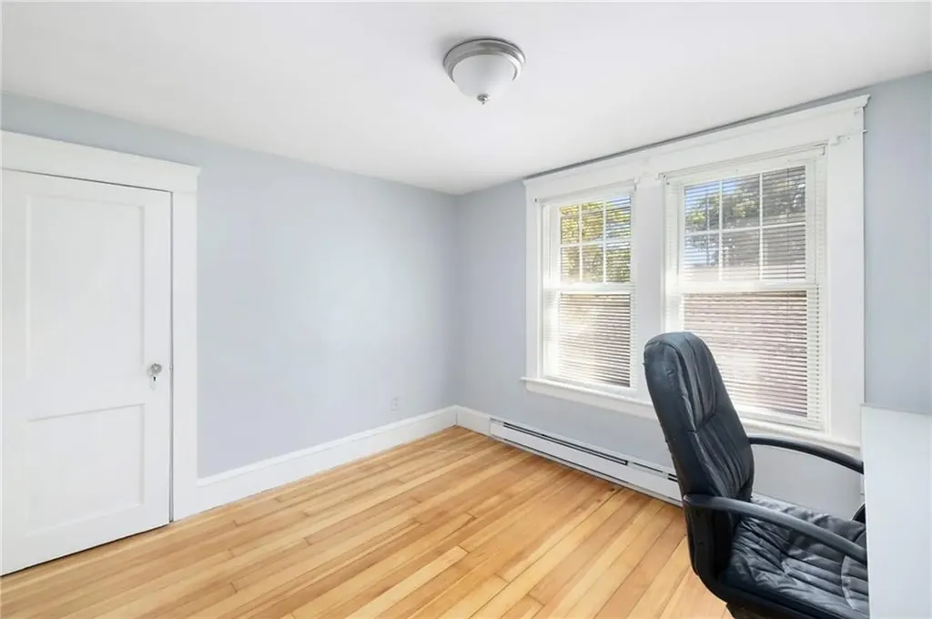68 Covel Circle Warwick RI 02888